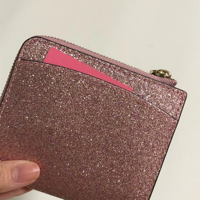 kate spade new york(ケイトスペードニューヨーク)のお値下げしました。ケイトスペード　二つ折り財布 レディースのファッション小物(財布)の商品写真