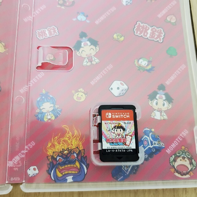 Nintendo Switch(ニンテンドースイッチ)の【美品】桃太郎電鉄 ～昭和 平成 令和も定番！～ Switch用ソフト エンタメ/ホビーのゲームソフト/ゲーム機本体(家庭用ゲームソフト)の商品写真