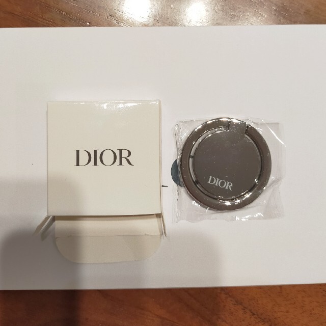 Dior(ディオール)のDior ディオール スマホリング スマホ/家電/カメラのスマホアクセサリー(その他)の商品写真