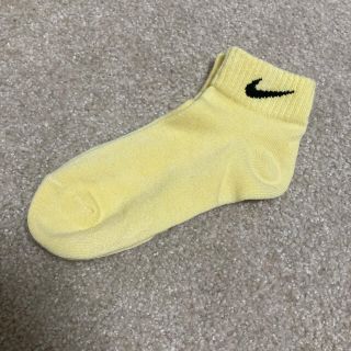 ナイキ(NIKE)のNIKE 染めソックス　黄イエロー　21-23cm(ソックス)