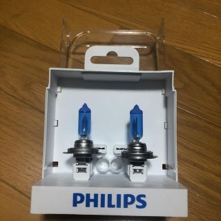 フィリップス(PHILIPS)のPHILIPS H7 ハロゲンバルブ 5000K 12V 50W(汎用パーツ)