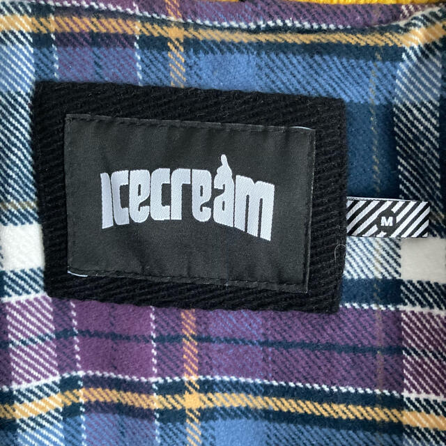 ICE CREAM(アイスクリーム)の極希少　ICECREAM スタジャン　ワッペン　刺繍　デカロゴ 黒　黄色　M メンズのジャケット/アウター(スタジャン)の商品写真