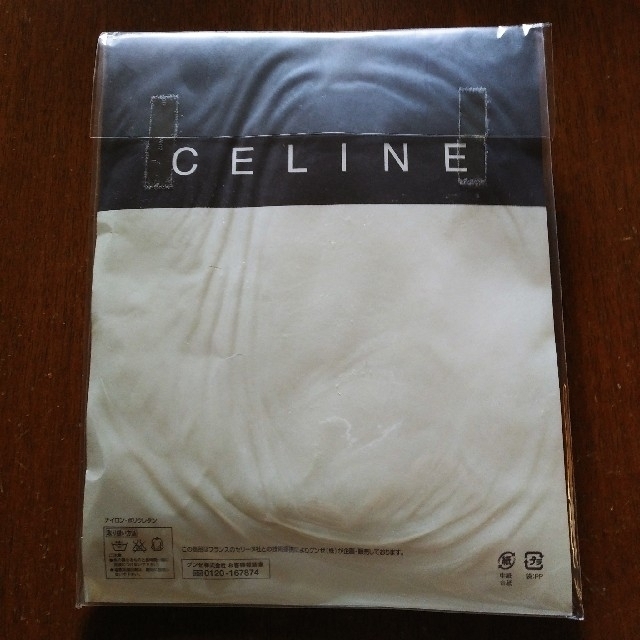 celine(セリーヌ)の【値下】CELINE セリーヌ ストッキング ワンポイント柄 こげ茶 レディースのレッグウェア(タイツ/ストッキング)の商品写真