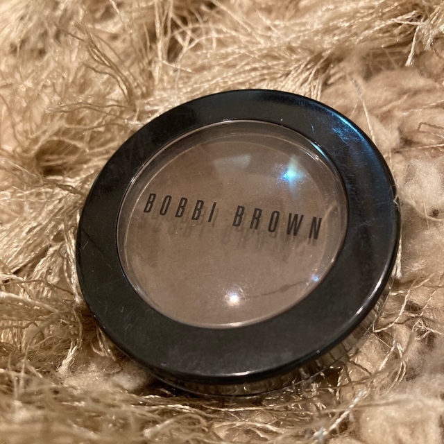 BOBBI BROWN(ボビイブラウン)のボビィブラウン⭐︎アイシャドウ⭐︎マホガニー コスメ/美容のベースメイク/化粧品(アイシャドウ)の商品写真