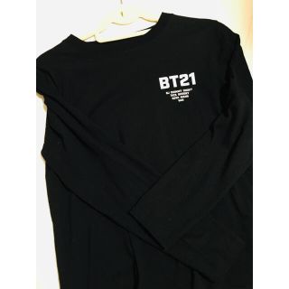 ボウダンショウネンダン(防弾少年団(BTS))のBT21公式ロンT 限定商品 Mサイズ 美品☆(Tシャツ(長袖/七分))