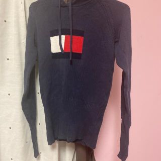 トミーヒルフィガー(TOMMY HILFIGER)のトミーフィルガー　ニットパーカー(ニット/セーター)