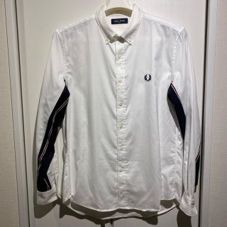 フレッドペリー(FRED PERRY)のフレッドペリー　長袖シャツ(シャツ)