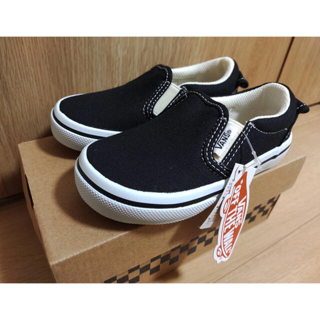 VANS(ヴァンズ)のVANSバンズsliponスリッポンkidsキッズスニーカーOLDSKOOL14 キッズ/ベビー/マタニティのキッズ靴/シューズ(15cm~)(スニーカー)の商品写真