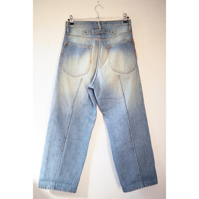 JOHN LAWRENCE SULLIVAN(ジョンローレンスサリバン)のSUGARHILL LOOSE THREAD FADED DENIM PANTS メンズのパンツ(デニム/ジーンズ)の商品写真