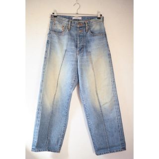 ジョンローレンスサリバン(JOHN LAWRENCE SULLIVAN)のSUGARHILL LOOSE THREAD FADED DENIM PANTS(デニム/ジーンズ)