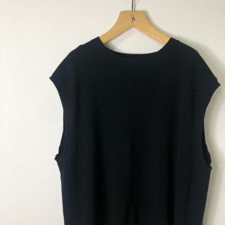 ビームス(BEAMS)の【美品】BEAMS HEART ニットベスト ブラック(ニット/セーター)