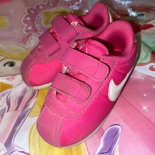 ナイキ(NIKE)のNIKE✩ピンクスニーカー13cm(スニーカー)