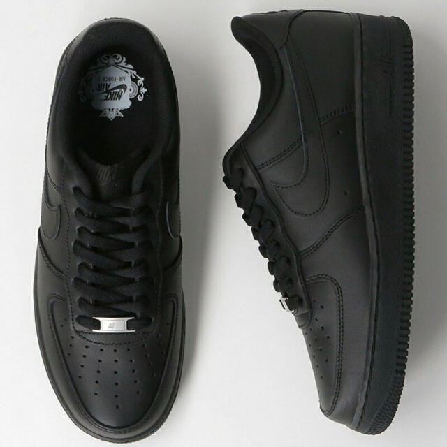 NIKE AIRFORCE 1 07 ブラック　27cm