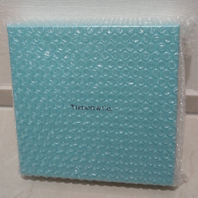 Tiffany & Co.(ティファニー)のティファニー　空箱 レディースのバッグ(ショップ袋)の商品写真