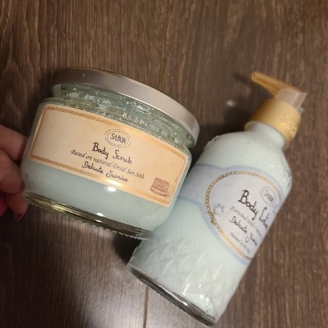 SABON(サボン)のSABON💜ギフト コスメ/美容のボディケア(ボディスクラブ)の商品写真