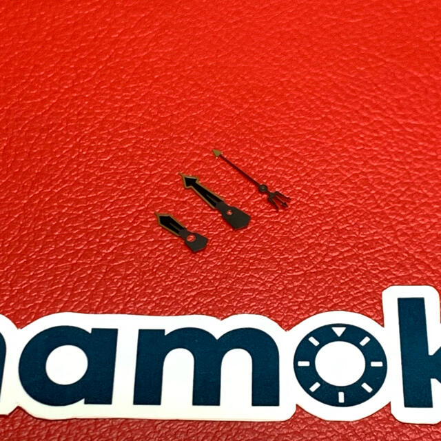 SEIKO(セイコー)の新品未使用namoki製 サードダイバータートルタイプ トライデント秒針セット メンズの時計(腕時計(アナログ))の商品写真