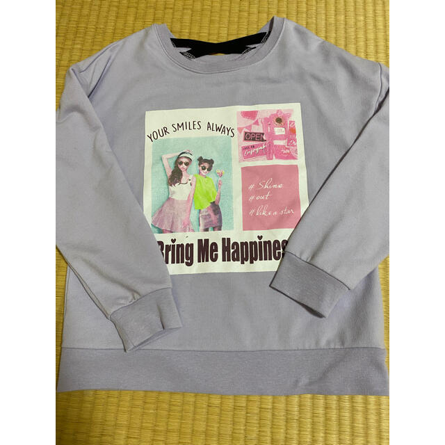 トレーナー　130 キッズ/ベビー/マタニティのキッズ服女の子用(90cm~)(Tシャツ/カットソー)の商品写真