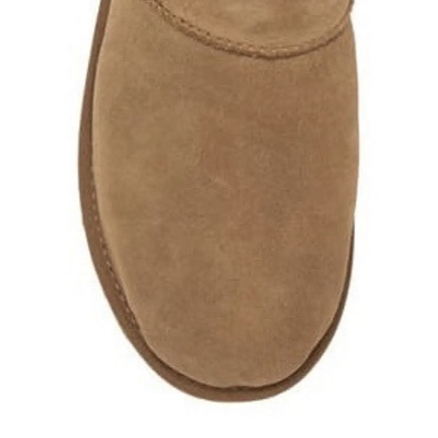 UGG(アグ)のUGG☆あったかボアClassic slipper☆US7☆チェスナット レディースの靴/シューズ(スリッポン/モカシン)の商品写真