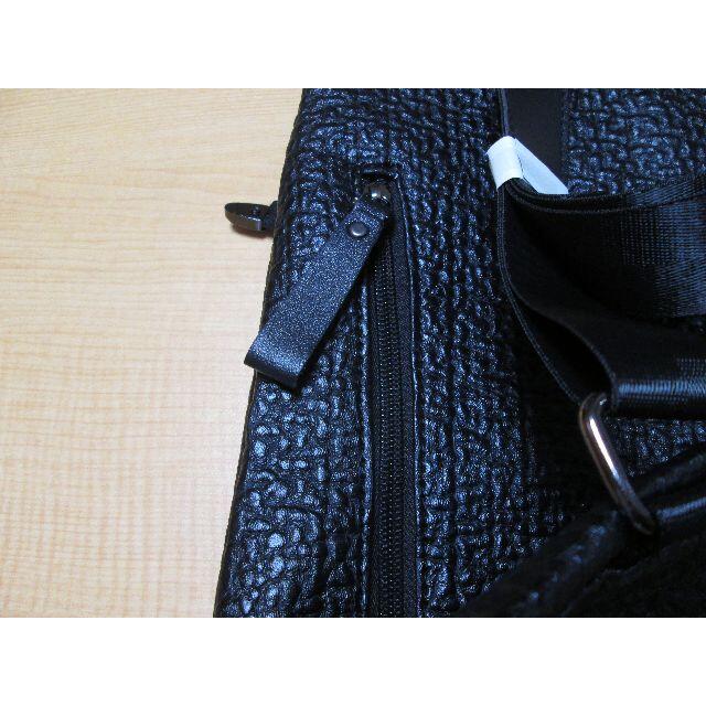 高級感のあるフェイクレザー 大人可愛いリュックサック 黒 ブラック PUレザー レディースのバッグ(リュック/バックパック)の商品写真