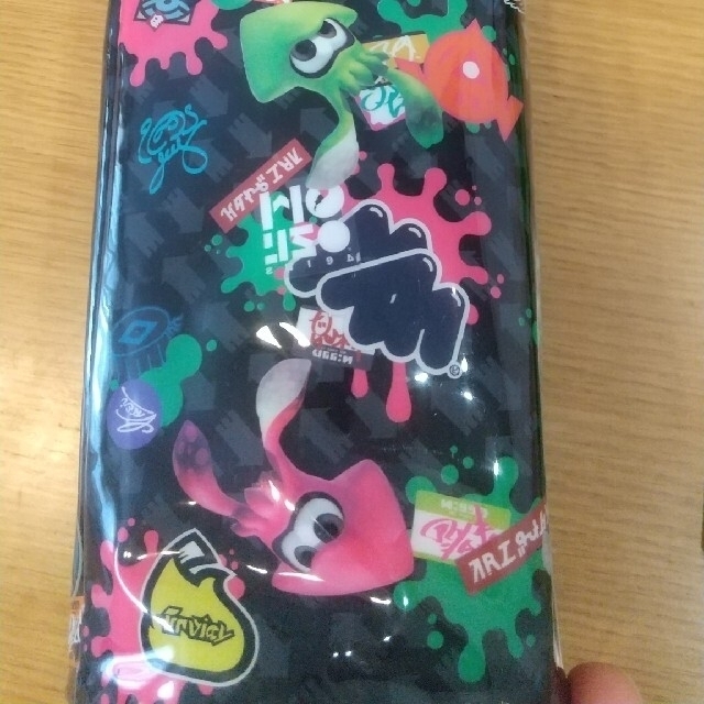 スプラトゥーン/エナメル水筒ケース キッズ/ベビー/マタニティのこども用ファッション小物(その他)の商品写真