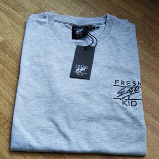 エイソス(asos)のASOS DESIGN Fresh Ego KidロゴTシャツ(Tシャツ/カットソー(半袖/袖なし))