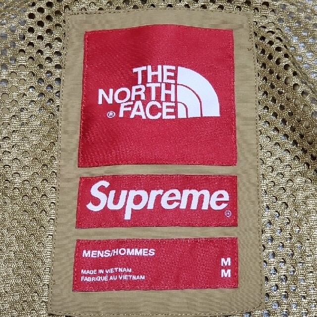 Supreme(シュプリーム)の20SS Supreme × THE NORTH FACE　カーゴベスト M メンズのトップス(ベスト)の商品写真