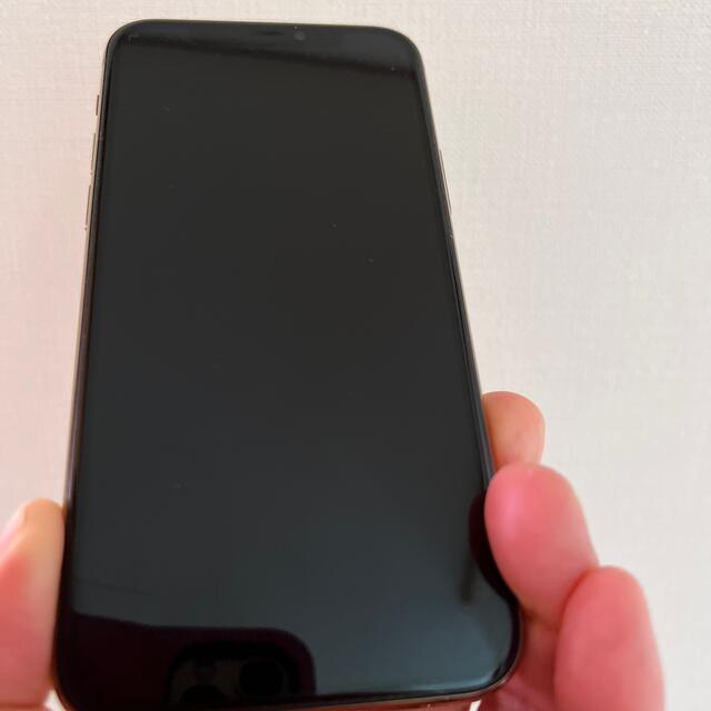 iPhone(アイフォーン)のiPhone 11pro ゴールド　256GB スマホ/家電/カメラのスマートフォン/携帯電話(その他)の商品写真