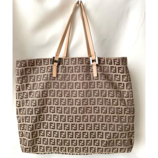 フェンディ(FENDI)のFENDI  フェンディ　ズッキーノ　トートバッグ(トートバッグ)