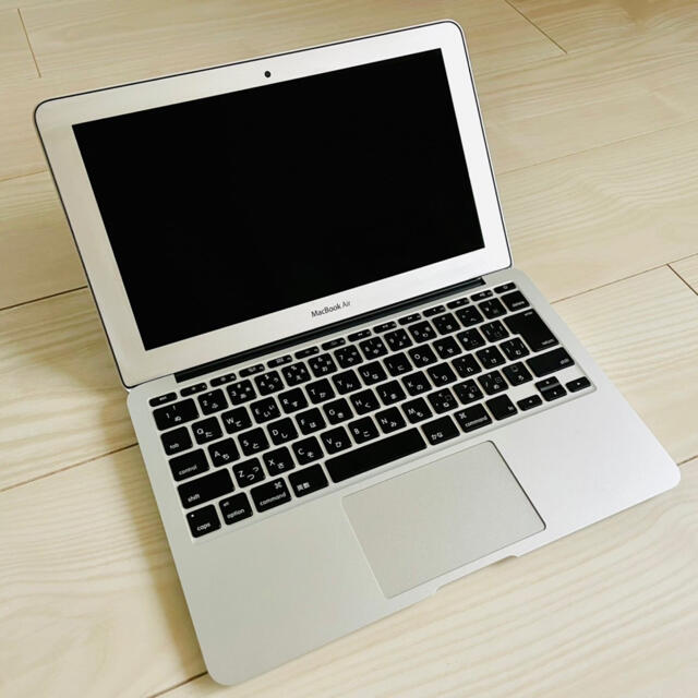 MacBook Air 11インチ Mid 2012 128GB 本体108kg厚さ