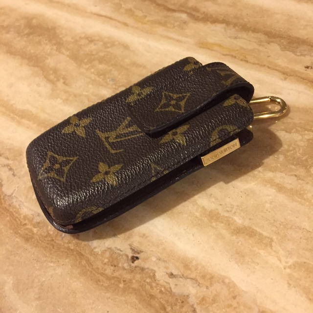 LOUIS VUITTON(ルイヴィトン)の正規品ルイヴィトン♡携帯ケース♡アイコスケースにも…♪ スマホ/家電/カメラのスマホアクセサリー(モバイルケース/カバー)の商品写真