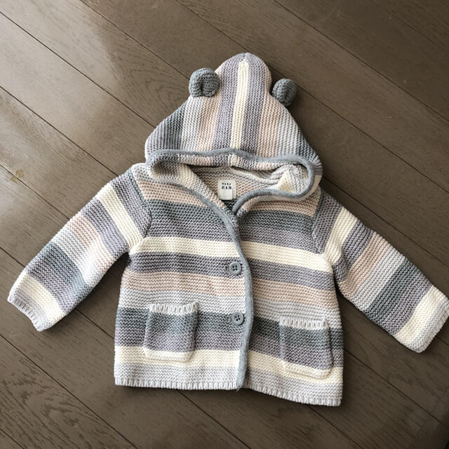 babyGAP(ベビーギャップ)のGAP くま耳カーディガン  0〜3m キッズ/ベビー/マタニティのベビー服(~85cm)(カーディガン/ボレロ)の商品写真