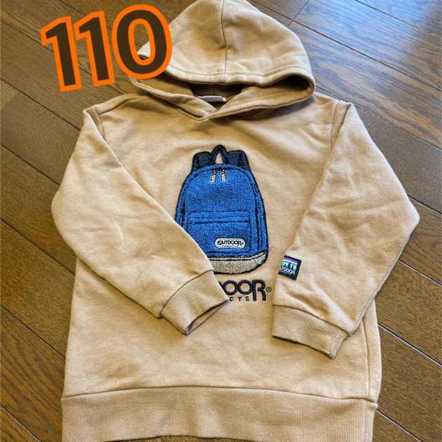 OUTDOOR(アウトドア)の110cmパーカー キッズ/ベビー/マタニティのキッズ服男の子用(90cm~)(Tシャツ/カットソー)の商品写真