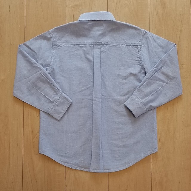 AEON(イオン)のワイシャツ　水色　130㎝ キッズ/ベビー/マタニティのキッズ服男の子用(90cm~)(ブラウス)の商品写真