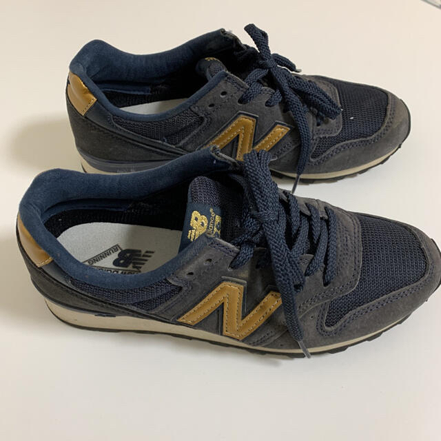 New Balance(ニューバランス)のニューバランス996 ネイビーゴールド レディースの靴/シューズ(スニーカー)の商品写真