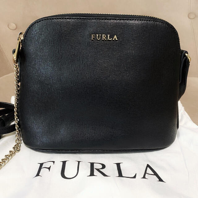 レディース美品　FURLA フルラ　ショルダーバッグ　ブラック　黒　チェーンバッグ