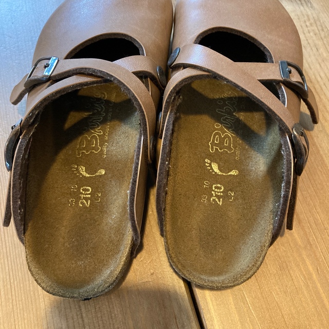 BIRKENSTOCK(ビルケンシュトック)の★お値下げ★BIRKENSTOCK 21センチ キッズ/ベビー/マタニティのキッズ靴/シューズ(15cm~)(サンダル)の商品写真