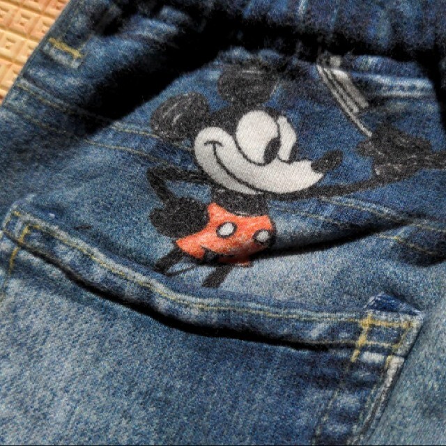 Disney(ディズニー)のパンツ90 キッズ/ベビー/マタニティのキッズ服男の子用(90cm~)(パンツ/スパッツ)の商品写真