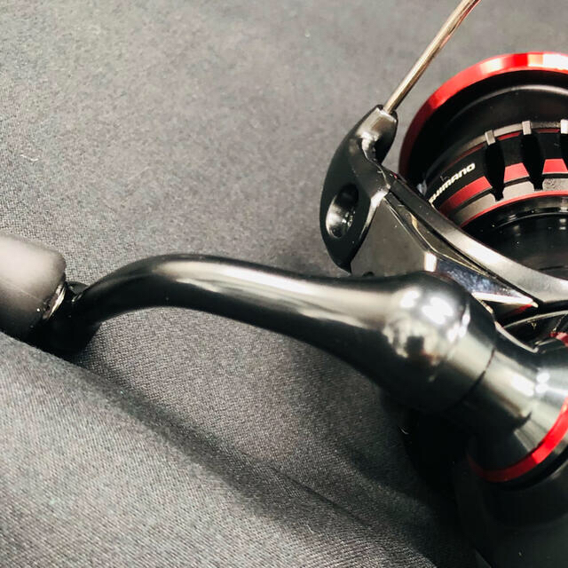 SHIMANO(シマノ)の極美品　ほぼ新品未使用　シマノ　20 ヴァンフォード　C2500SHG スポーツ/アウトドアのフィッシング(リール)の商品写真