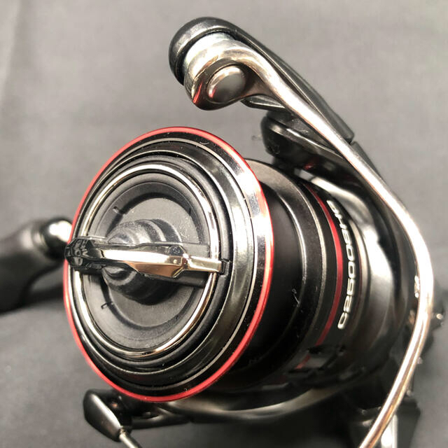 SHIMANO(シマノ)の極美品　ほぼ新品未使用　シマノ　20 ヴァンフォード　C2500SHG スポーツ/アウトドアのフィッシング(リール)の商品写真