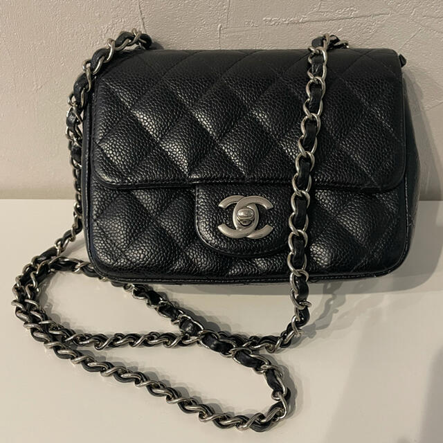 CHANEL(シャネル)のシャネル ミニマトラッセ レディースのバッグ(ショルダーバッグ)の商品写真