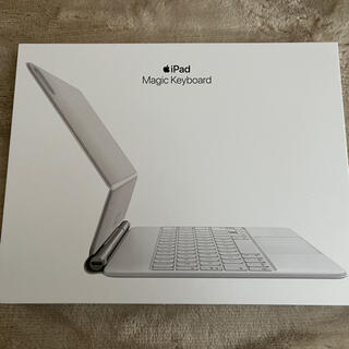 アップル(Apple)のMagic Keyboard for iPad（ホワイト、11インチ）(iPadケース)
