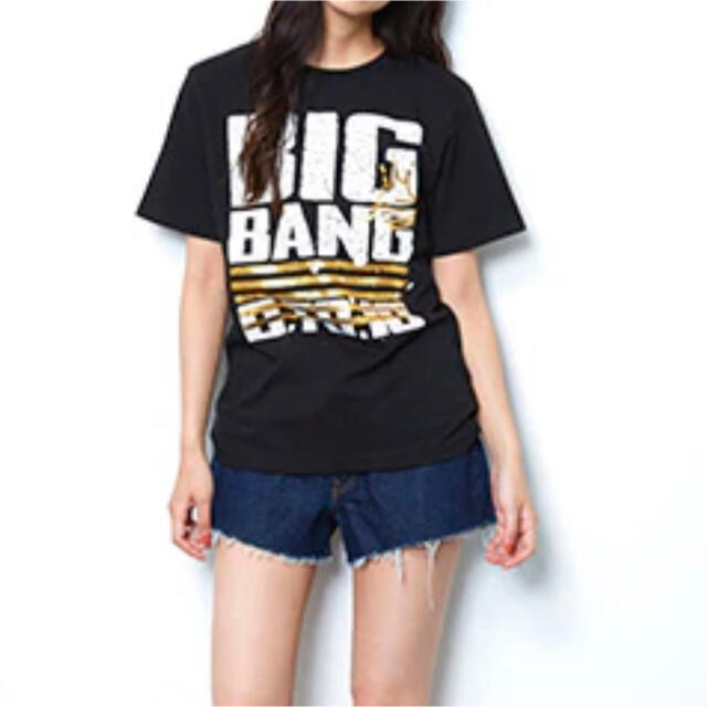 BIGBANG(ビッグバン)のBIGBANG Tシャツ（黒-Mサイズ） エンタメ/ホビーのタレントグッズ(ミュージシャン)の商品写真