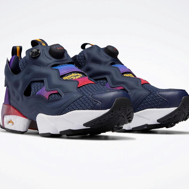 Reebok(リーボック)のReebok インスタポンプ フューリー / Instapump Fury OG レディースの靴/シューズ(スニーカー)の商品写真