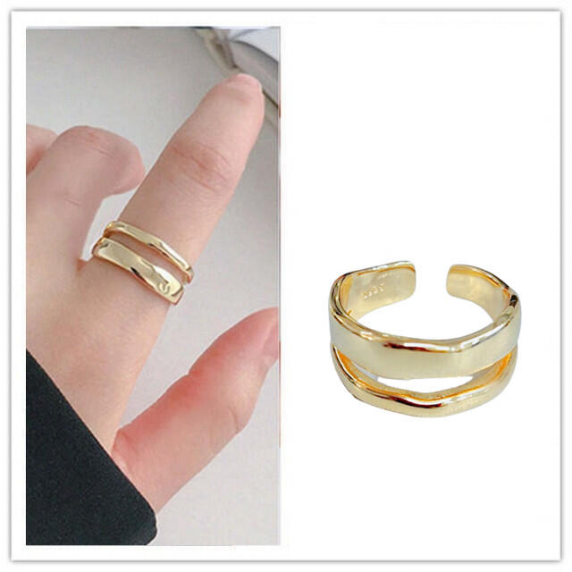 ゴールド 変形 ダブルライン シンプル リング 指輪 ボリューム ワイド 韓国  レディースのアクセサリー(リング(指輪))の商品写真