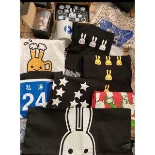 キューン(CUNE)のCUNE まとめ出品　Tシャツ　バック　雑貨　おまけ付き(セット/コーデ)