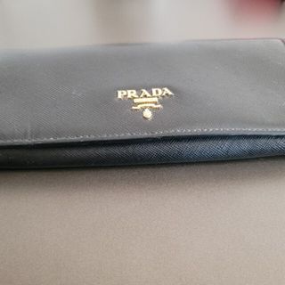 プラダ(PRADA)のPRADA 長財布ブラック(長財布)