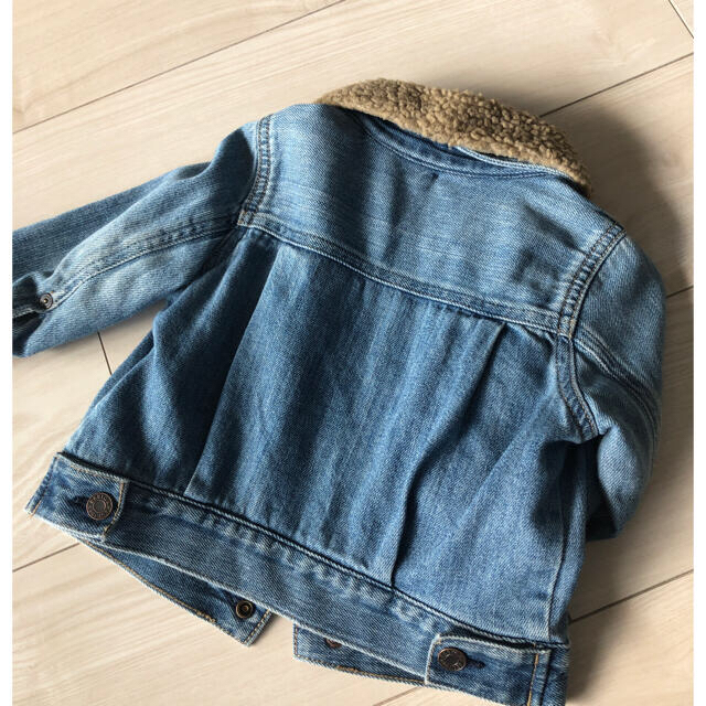 babyGAP(ベビーギャップ)のhiro様2着目半額対応✴︎Baby GAP 12-18 デニムジャケット　 キッズ/ベビー/マタニティのベビー服(~85cm)(ジャケット/コート)の商品写真