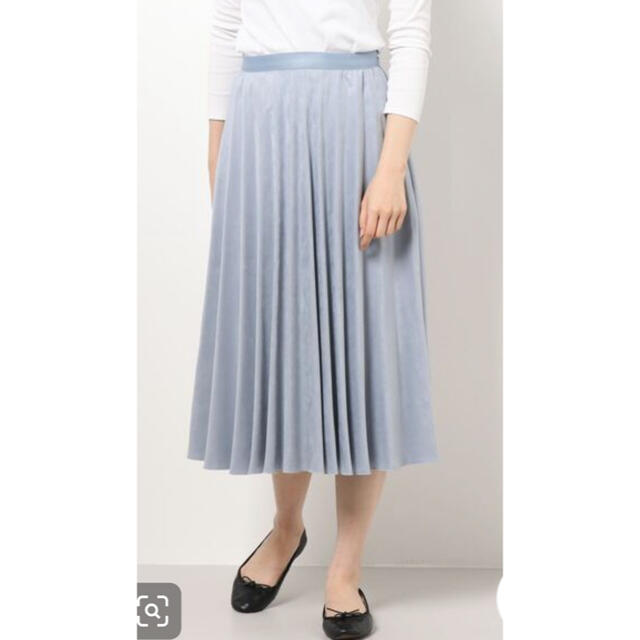 ANAYI(アナイ)のママルシェ様専用！値下げ❗️ANAYI スエードチョウフレアプリーツスカート　 レディースのスカート(ロングスカート)の商品写真