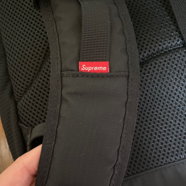 Supreme(シュプリーム)のSupreme リュック レディースのバッグ(リュック/バックパック)の商品写真