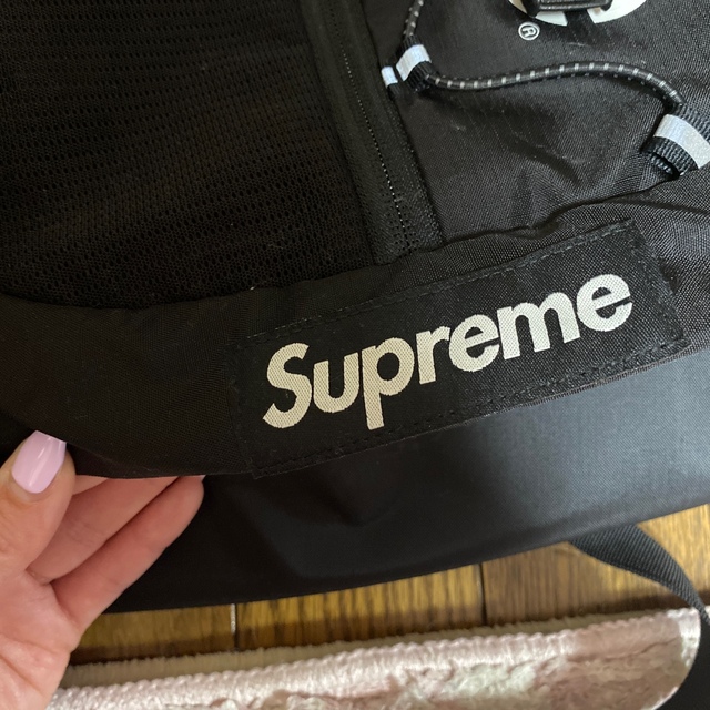 Supreme(シュプリーム)のSupreme リュック レディースのバッグ(リュック/バックパック)の商品写真